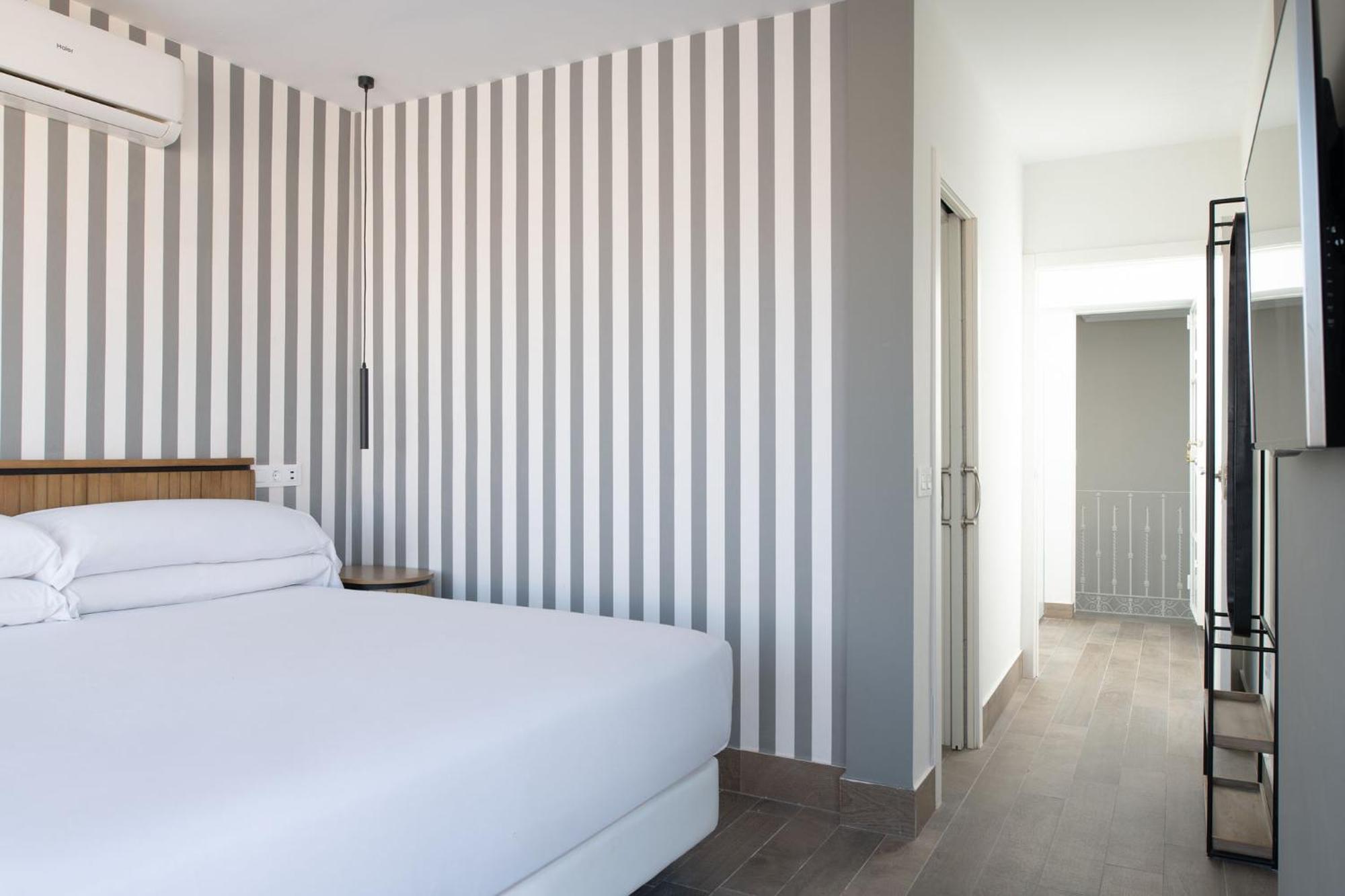 Hommyhome San Diego Seville Ngoại thất bức ảnh